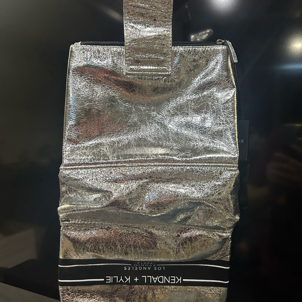 Kendall & Kylie Shiny Silver Toiletry Bag